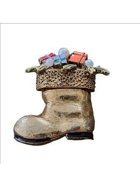 VTG Santa BOOT BROOCH TOY sack bronze detailed cuff Holiday jewelry coat pin